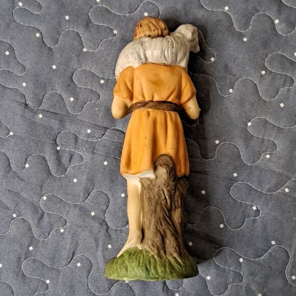 Homco Nativity Figurine Sheep Herder Carrying a Sheep 5216 replacement 1980 - Picture 3 of 4